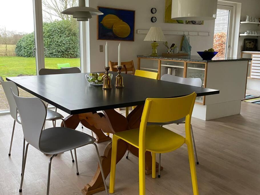 Вилла Skont Hus Pa Landet Taet Pa Billund Гиве Экстерьер фото